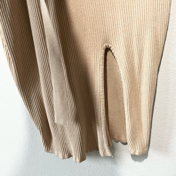 GUESS- NEW Sleeveless Beige Ribbed Knit Bodycon Midi Dress Size XL - Picture 4 of 5